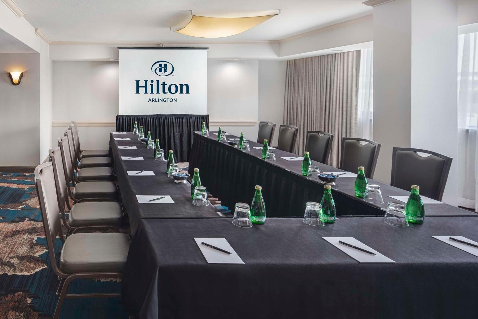 Hilton Arlington Ξενοδοχείο Εξωτερικό φωτογραφία